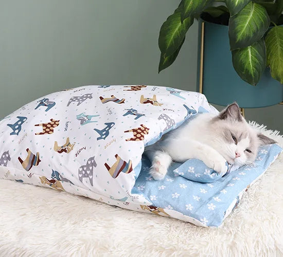 Cat Bed Warm Cat Sleeping Bag Deep Sleep Cave Winter Removable Pet House Bed for Cats Dogs Nest Cushion with Pillow